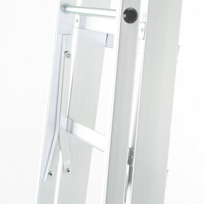 TB Davies 10 Tread HDUTY-S Aluminium Professional Swingback (2.36m) Step