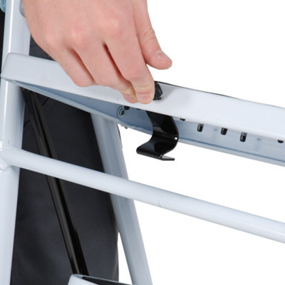 Werner 7400318L High Handrail Stepladder 3 Tread - 3