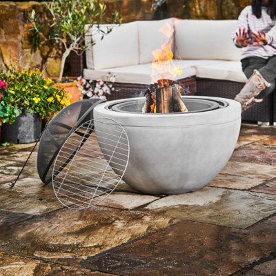 Teamson Home Outdoor Wood Burning Fire Pit, Large Concrete Garden Heater, Log Burner, Includes Lid & Poker - 76 x 76 x 58 (cm)