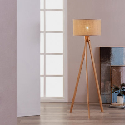Teamson Home Tripod Standing Floor Lamp, Modern Lighting for Living Room, Bedroom or Dining Room - 137.4 x 55.9 x 55.9 (cm)