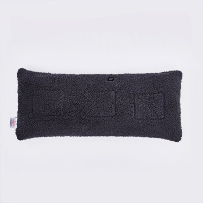 Heated body outlet pillow