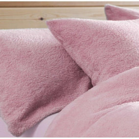 Teddy Fleece Warm and Cosy Plush Fluffy Cuddly Thermal Pair Pillow Case