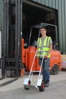 Telescopic Folding Sack Truck - 50Kg Capacity- with Pneumatic Wheels - 3