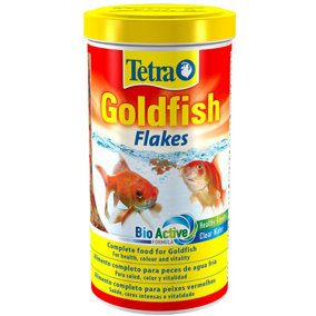 Tetra Goldfish Flake Fish Food, Complete Fish Food for All Goldfish, 1 Litre