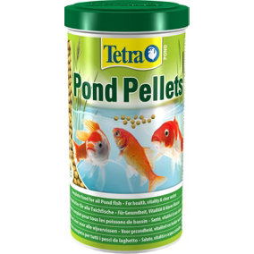Tetra Pond Pellets, Complete Fish Food for All Pond Fish, 1 Litre