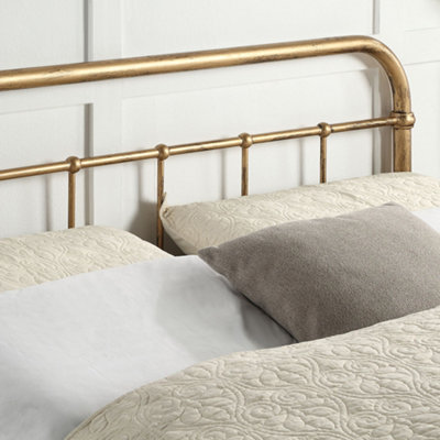 Antique metal discount twin bed frame