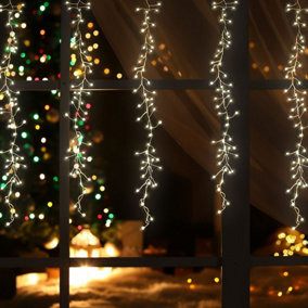 The Christmas Workshop 70439 Waterfall Curtain Chaser Lights With 240 Warm White LED Lights