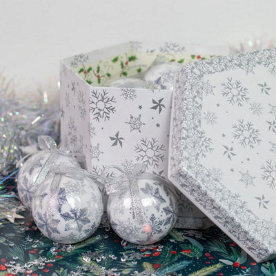 Silver and shop white christmas baubles