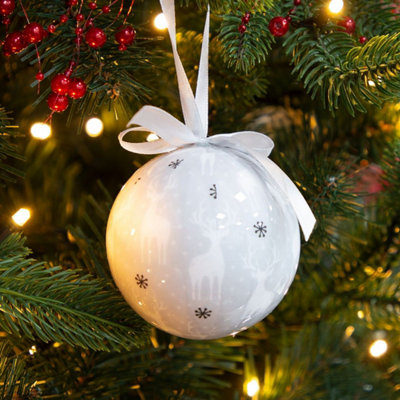 The Christmas Workshop 72629 Set of 14 Silver & White Coloured Reindeer Design Christmas Baubles - 7