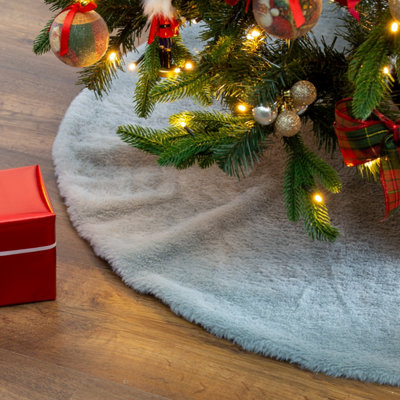 Grey tree skirt b&q hotsell