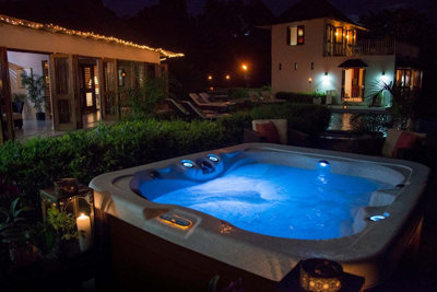 The Getaway 4 hot tub by Master Spas