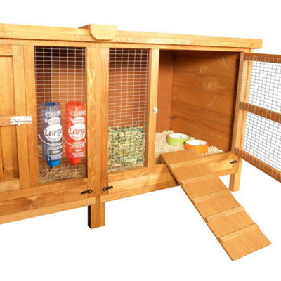 The Hutch Company 5ft Chartwell Rabbit Guinea Pig Hutch Extra Deep and ...