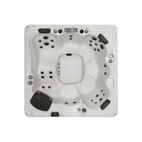 The Legend 6 hot tub by Master Spas