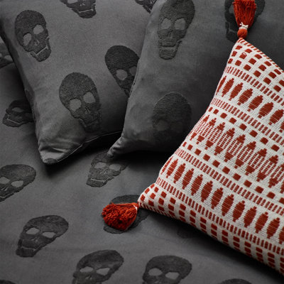 The Linen Yard Skulls Super King  Duvet Cover Set, Cotton, Charcoal