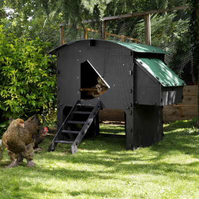 Photo inspiration: Picture Idea: The Nestera Large Penthouse 8 Hen House Recycled Plastic