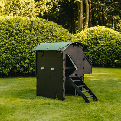 Picture Idea: The Nestera Medium Penthouse 5 Hen House Recycled Plastic