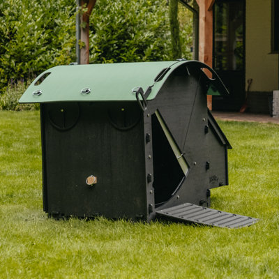The Nestera Small House - 3 Hen House - Recycled Plastic - 25 year warranty