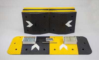 The Ramp People 5.5m Speed Bump Kit With Fixings 75mm High 5mph