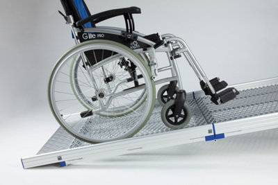 The Ramp People Folding Van Ramp 2.5m 400kg Capacity Mesh Loading Ramp ...