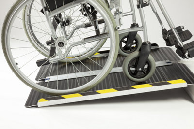 The Ramp People Folding Wheelchair Ramp 2ft - 6ft (6ft) Black Antislip 300kg Capacity Access Ramp for Home Doorway