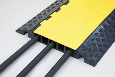 The Ramp People Heavy Duty Cable Protector 5 Channel 31 x 44mm ...