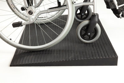 The Ramp People Rubber Threshold Ramp 6cm High 1000kg Capacity Wheelchair Ramp Kerb Step Ramp