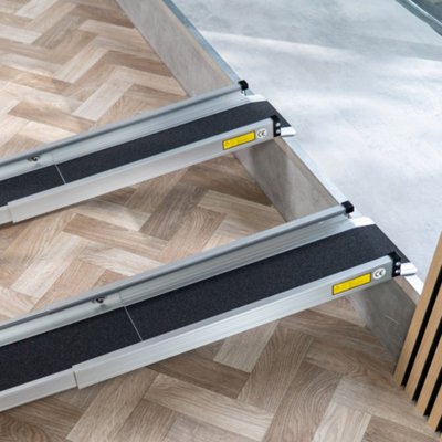 The Ramp People Telescopic Wheelchair Ramps with Bag - Pair 4ft - 7ft ...