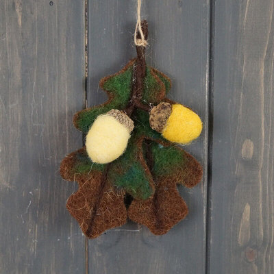The Satchville Gift Company Wool Leaf with Acorns Price Comparisons | Compare The Build
