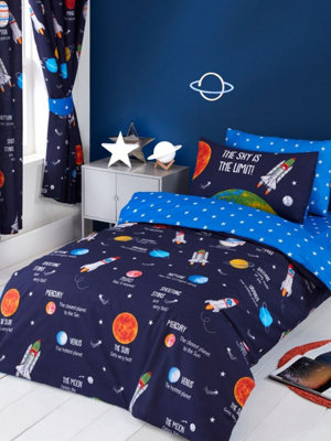 The Sky is the Limit Space 4 in 1 Junior Bedding Bundle Set (Duvet, Pillow and Covers)