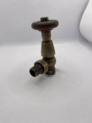 Thermostatic Radiator Valves, Traditional Design 1/2 inches x 15mm ...