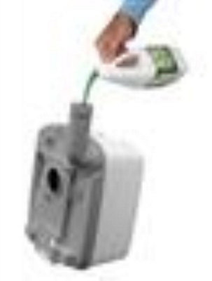 Thetford Porta Potti Qube 365 Portable Chemical Toilet Camping White - 4
