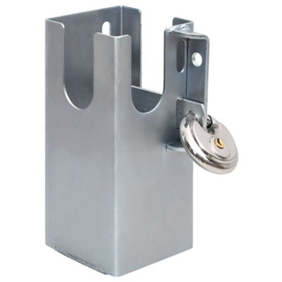 This multifunctional lock is suitable for storage rooms in commercial places to prevent property and improve security level