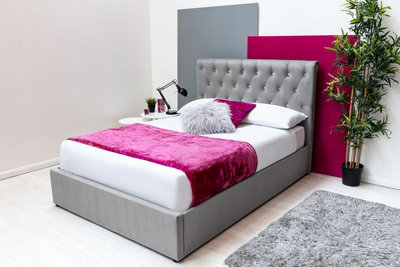 Thorpe upholstered store storage bed