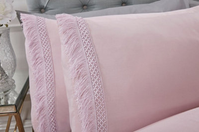 Tia Trellis Duvet Set With Pillowcase