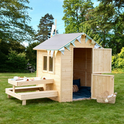 Tiana Playhouse with Picnic Bench 7 x 4