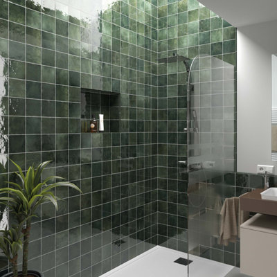 Tiles360 Craft Moss Green Square Ceramic Wall Tiles Gloss Pack of 57 (1m2), (L)132mm (W)132mm