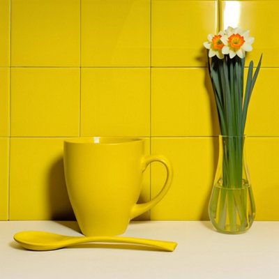 Tiles360 Elementary Yellow Square Flat Gloss Ceramic Wall Tiles, Pack of 44 (1m2), (L)150mm (W)150mm