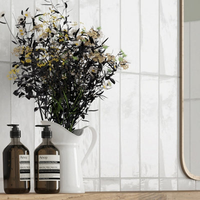 Tiles360 Homestead Cottage White Ceramic Wall Tiles, Pack of 44, (L)300mm (W)75mm