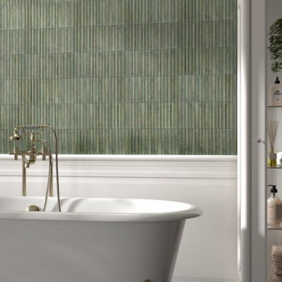 Tiles360 Raphael Green Fluted Kit Kat Ceramic Wall Tiles, Pack of 20, (L)300mm (W)150mm