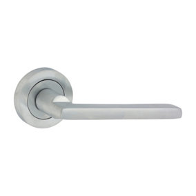 Timco - Radmore Lever On Rose Handles - Satin Chrome (Size 51mm - 2 Pieces)