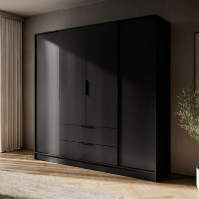 Timeless Black Kelly Wardrobe: 206cm of Classic Sophistication for Any Bedroom