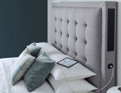 Titan TV Bed Frame with Speakers Light Grey Linen Fabric