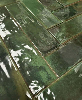 Top Ceramics Green Gloss Metro Ceramic Wall Tile Flat Bumpy (L)250mm x ...