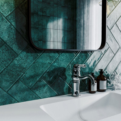 Top Ceramics Green Gloss Metro Ceramic Wall Tile Flat Bumpy (L)300mm x (W)100mm Each box 0.84sqm