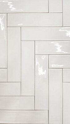 Top Ceramics White Gloss Flat Bumpy Metro Ceramic Wall Tile - Sample