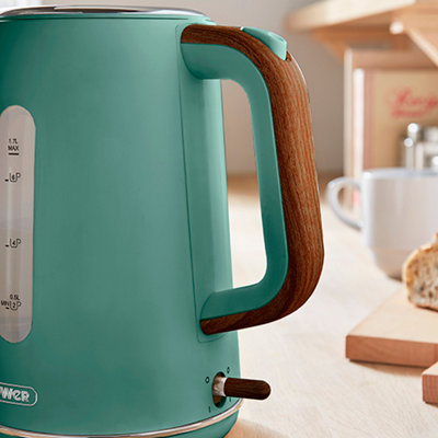 https://media.diy.com/is/image/KingfisherDigital/tower-scandi-3kw-1-7-litre-rapid-boil-kettle-green~5056462320878_04c_MP?$MOB_PREV$&$width=618&$height=618