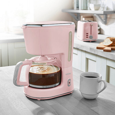 Pink coffee shop maker