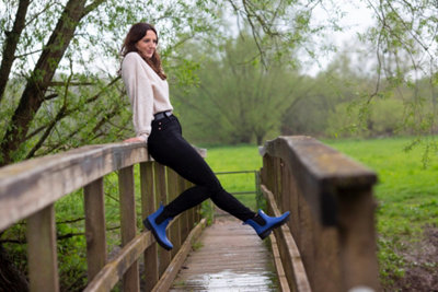 Town and Country Blue Ankle Boot Size 5