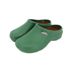 Town & Country Garden ,Clogs Outdoor/Indoor shoes.  Green. Size 10