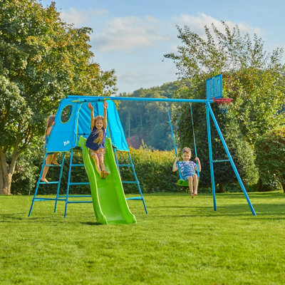 Metal climbing frame with slide clearance